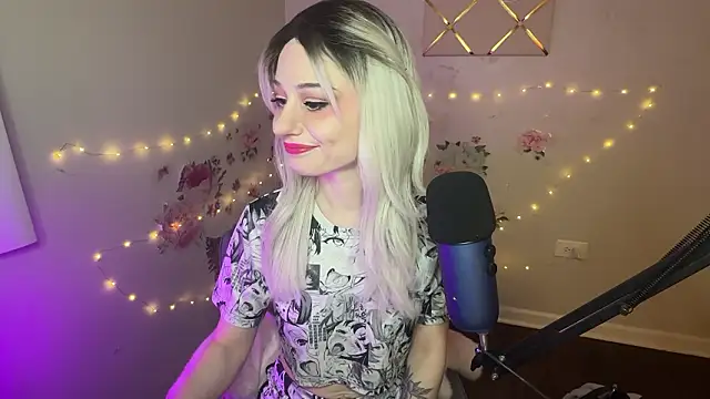 Starr1123 online show from March 2026 02:38:02 AM