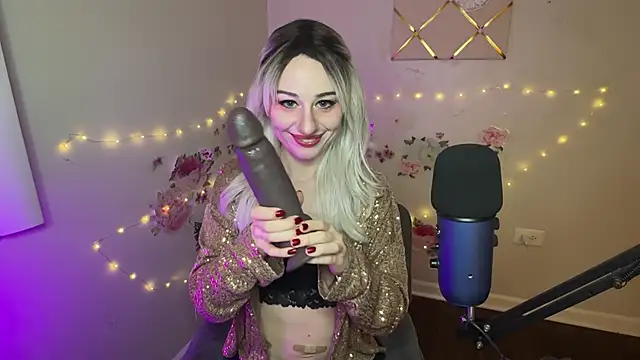 Starr1123 online show from March 2026 04:41:02 AM