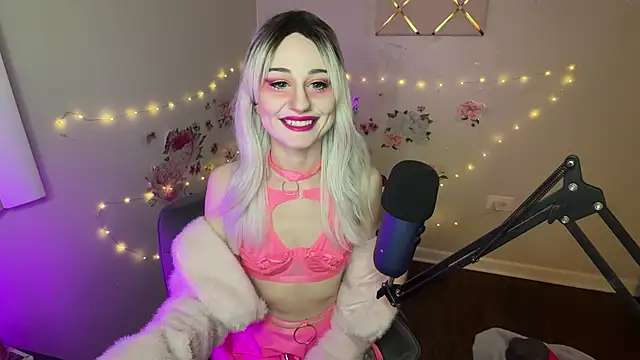 Starr1123 online show from March 2026 03:40:01 AM