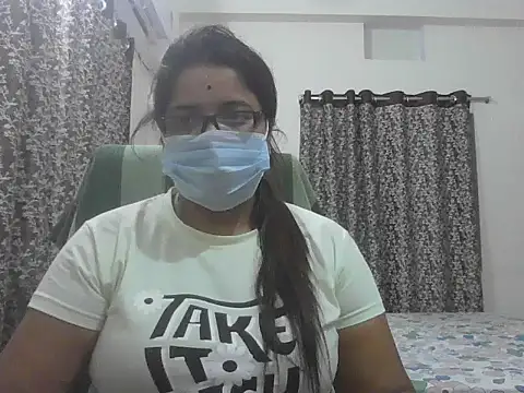 Snapshot of gyanvi1 chatting on November 2025 05:40:01 PM gyanvi1 online show from November 2025 05:40:01 PM