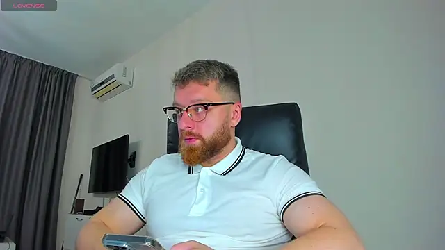 Findom guy online show from March 2026 12:07:01 PM