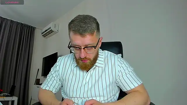 Findom guy online show from March 2026 03:02:02 PM