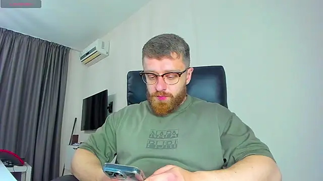 Findom guy online show from March 2026 06:07:02 PM