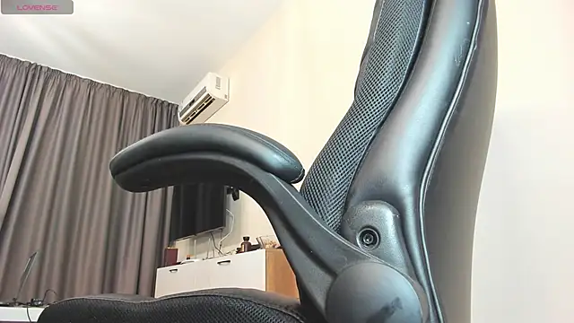 Findom guy online show from December 2025 12:51:02 PM