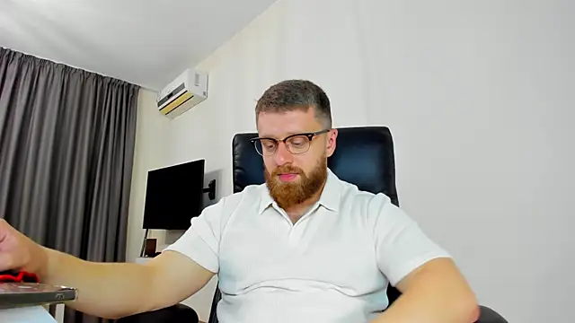 Findom guy online show from April 2026 10:33:01 AM