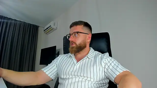 Findom guy online show from April 2026 05:20:01 PM