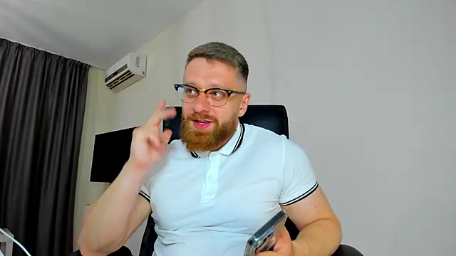 Findom guy online show from April 2026 03:04:01 PM