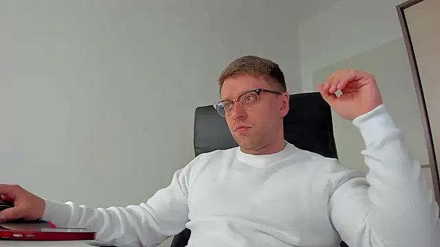 Findom guy online show from March 2025 09:34:01 AM