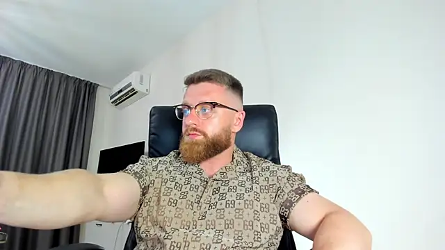 Findom guy online show from May 2026 05:08:01 PM