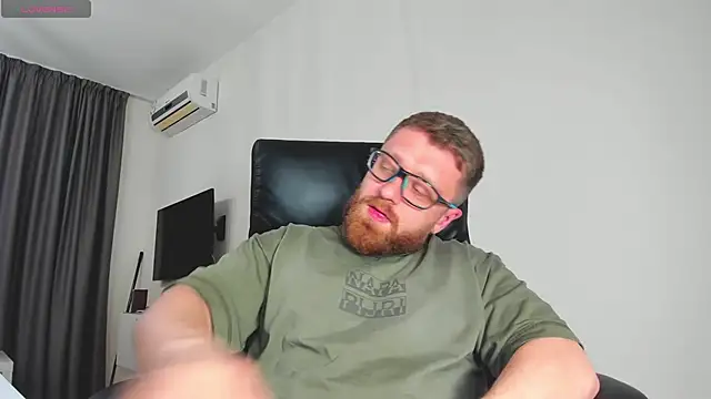 Findom guy online show from March 2026 06:12:01 PM