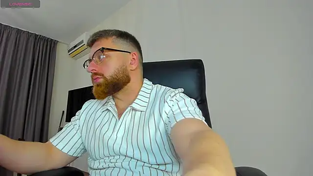 Findom guy online show from April 2026 11:39:02 AM