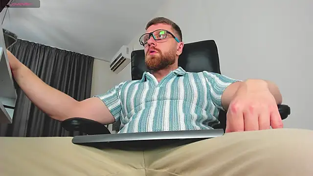 Findom guy online show from February 2026 01:00:02 PM