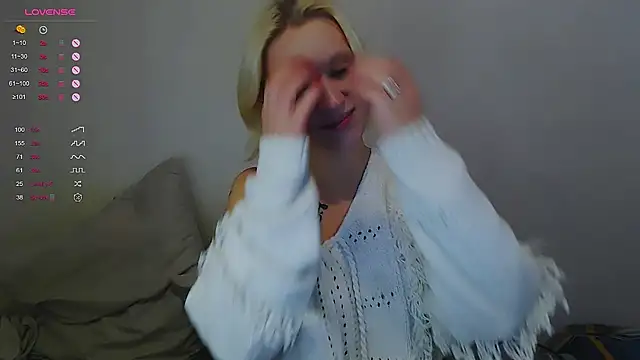 amelia lye online show from December 2025 12:51:02 PM