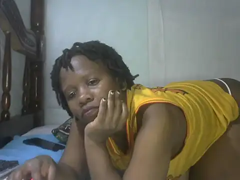 Queentesi online show from October 2025 09:32:01 AM