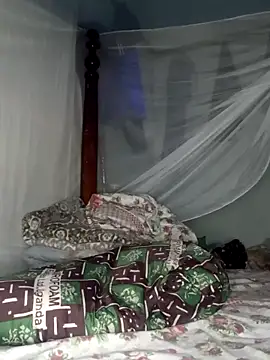 Queentesi online show from March 2026 10:43:02 AM