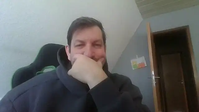 Snapshot of Golffahrer1982 chatting on February 2026 10:31:02 AM Golffahrer1982 online show from February 2026 10:31:02 AM