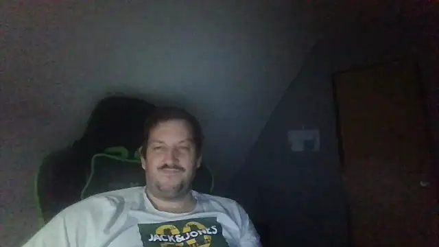 Snapshot of Golffahrer1982 chatting on October 2025 10:21:01 PM Golffahrer1982 online show from October 2025 10:21:01 PM