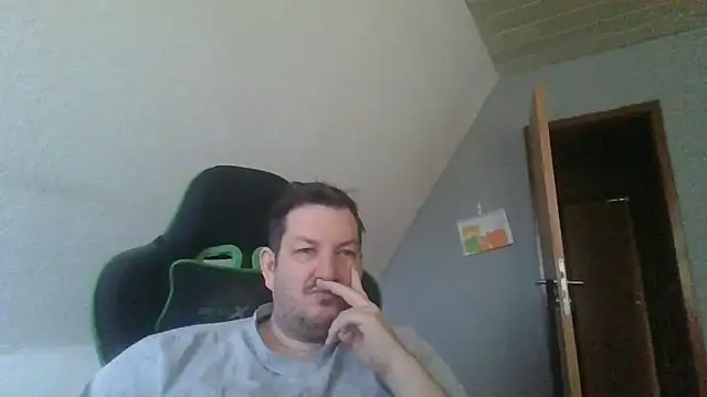 Golffahrer1982 online show from March 2026 09:25:01 AM