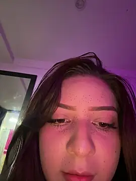 Zoe Lennoxx online show from May 2026 04:30:02 AM