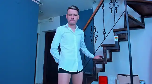 Snapshot of andboyfor6 chatting on February 2025 09:33:01 AM andboyfor6 online show from February 2025 09:33:01 AM