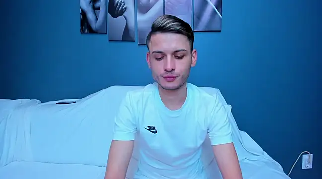 Snapshot of andboyfor6 chatting on February 2025 02:05:02 AM andboyfor6 online show from February 2025 02:05:02 AM