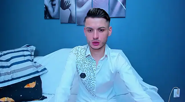 Snapshot of andboyfor6 chatting on February 2025 11:20:01 AM andboyfor6 online show from February 2025 11:20:01 AM