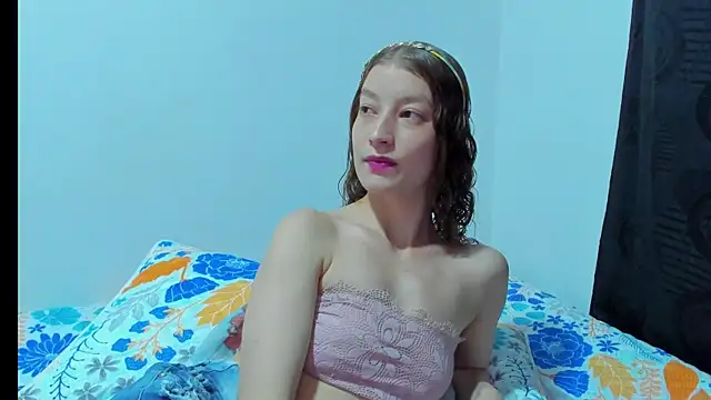 MiiaVolkova online show from April 2026 12:34:02 AM