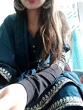 Noor Darliing online show from March 2025 03:28:02 PM