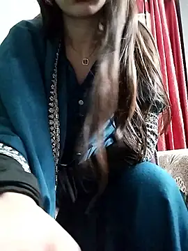 Noor Darliing online show from April 2026 07:58:01 PM