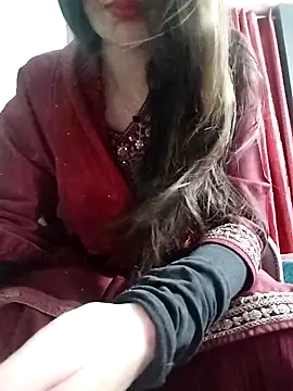 Noor Darliing online show from April 2026 03:18:01 PM