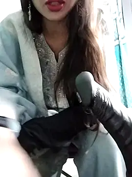 Noor Darliing online show from February 2025 03:10:02 PM