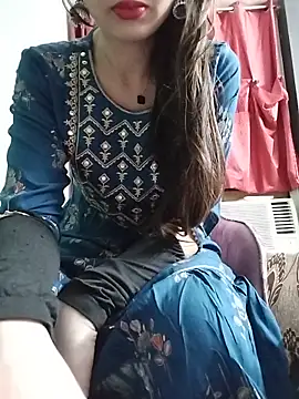 Noor Darliing online show from May 2026 03:23:02 PM