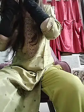 Noor Darliing online show from May 2026 03:44:02 PM