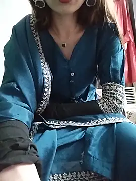 Snapshot of Noor_Darliing chatting on June 2026 03:35:02 PM Noor Darliing online show from June 2026 03:35:02 PM