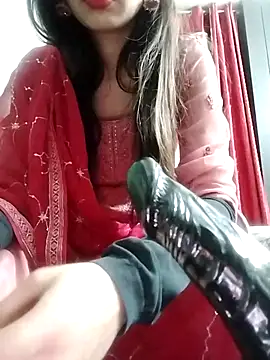 Snapshot of Noor_Darliing chatting on February 2026 02:39:01 PM Noor Darliing online show from February 2026 02:39:01 PM