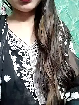 Noor Darliing online show from March 2025 06:18:01 PM