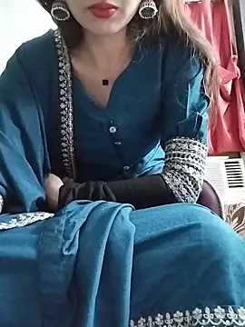 Noor Darliing online show from May 2026 03:31:01 PM