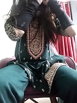 Noor Darliing online show from April 2026 03:24:02 PM
