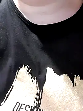 D Marinna online show from February 2026 06:06:01 PM