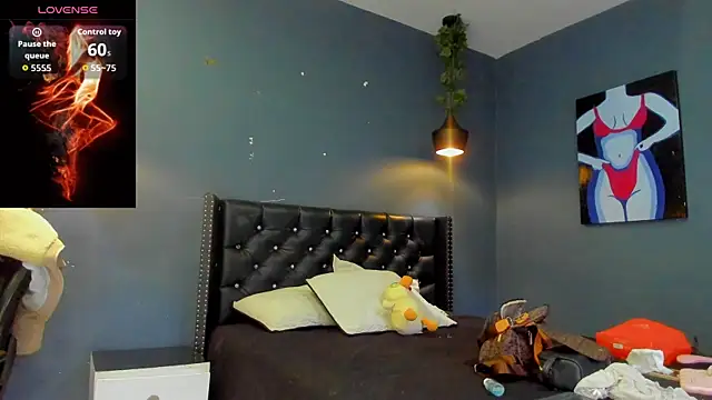 Sophiietaylor online show from November 2025 11:22:02 AM