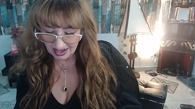 Snapshot of KarimaSarabe chatting on November 2025 09:08:01 PM KarimaSarabe online show from November 2025 09:08:01 PM