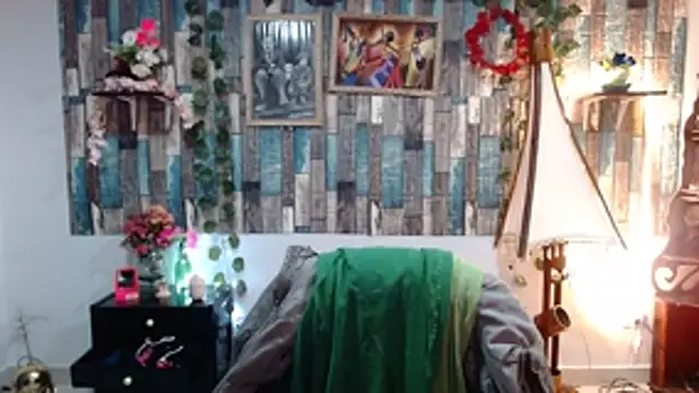 Snapshot of KarimaSarabe chatting on October 2025 09:16:02 PM KarimaSarabe online show from October 2025 09:16:02 PM