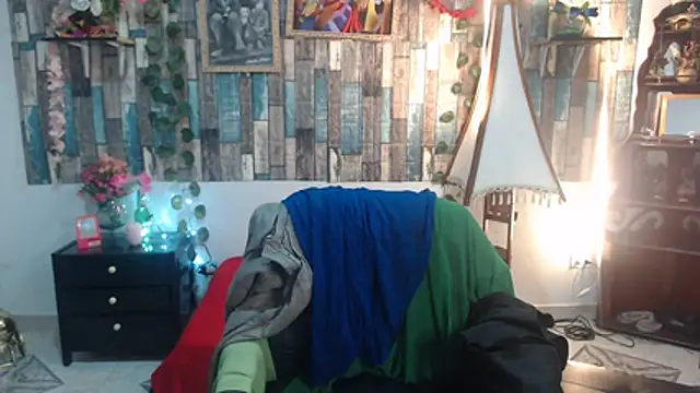 Snapshot of KarimaSarabe chatting on November 2025 08:20:01 PM KarimaSarabe online show from November 2025 08:20:01 PM