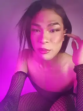 Victor-and-shelly online show from November 2025 09:26:02 PM