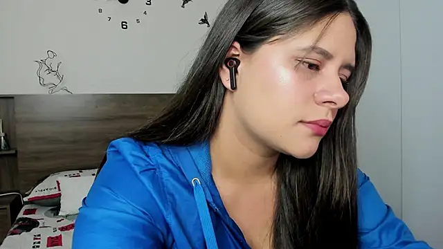 emily adams01 online show from April 2026 10:26:02 PM