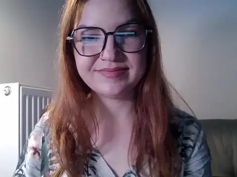 MartinePrettyFeet online show from November 2025 07:08:01 AM