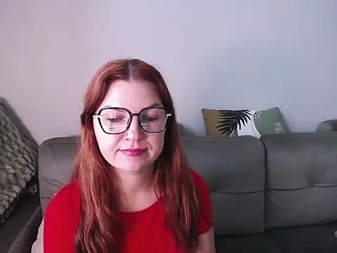 MartinePrettyFeet online show from November 2025 07:11:01 AM