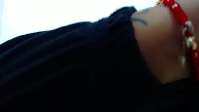 hanna rabbit  online show from February 2026 12:53:01 AM