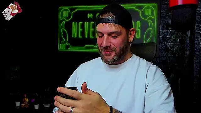 LexXHardy online show from November 2025 03:15:01 PM