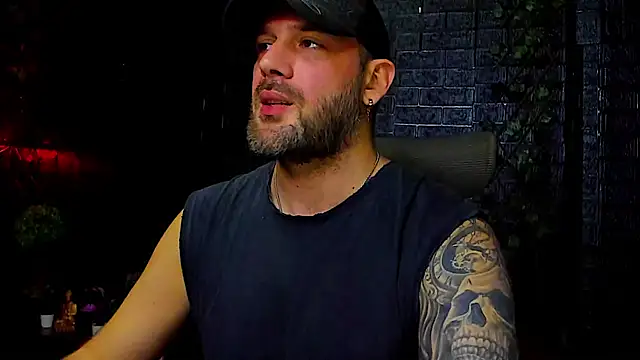 LexXHardy online show from November 2025 09:41:01 PM